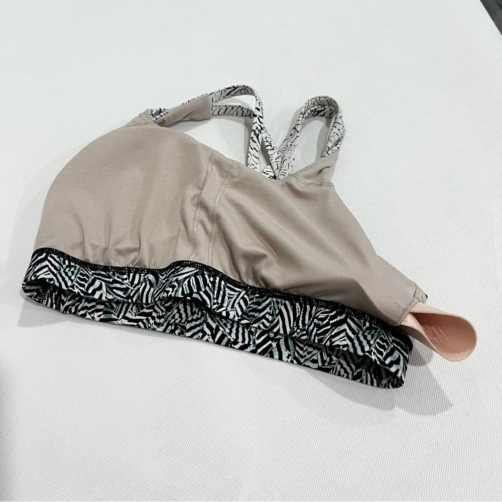 Lululemon Energy Bra Size 6 Nulux Dazzle Energy Bra 50g Alpine White Black View 4